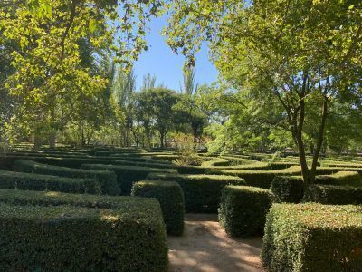 The Labyrinth of Capricho Park